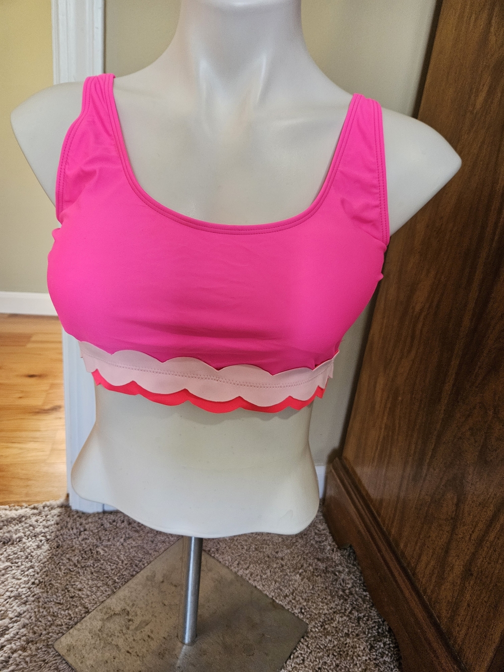 Women’s Neon Pink Scalloped Bikini Top